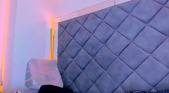 Nellyhills online show from March 20, 4:42 pm