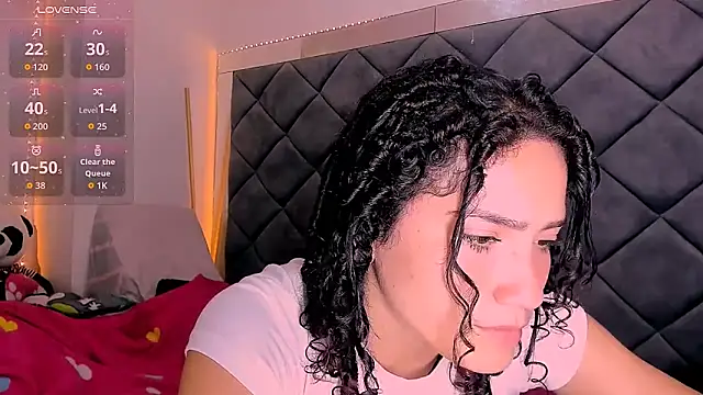 Nellyhills online show from September 17, 11:29 pm