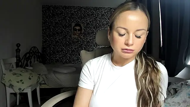 jennifer838 online show from April 28, 11:47 am