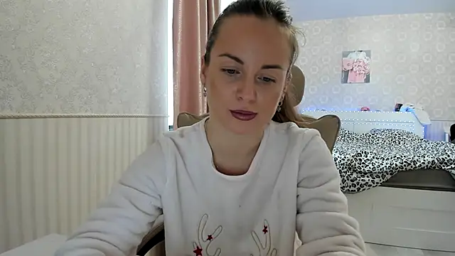 jennifer838 online show from March 19, 12:05 pm