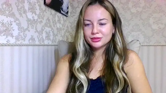 jennifer838 online show from November 11, 7:19 pm