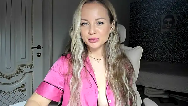 jennifer838 online show from April 20, 8:50 am