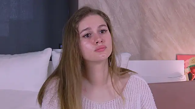 Snapshot of EllieHayes chatting on September 8, 2:16 pm EllieHayes online show from September 8, 2:16 pm