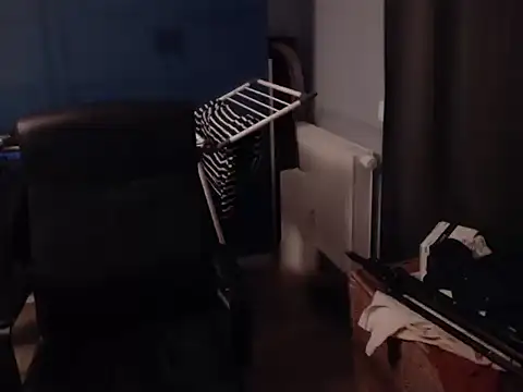 CuteMan33 online show from March 30, 1:18 am