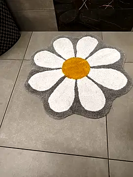 CuteMan33 online show from January 9, 1:34 am