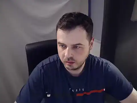 CuteMan33 online show from April 22, 9:43 pm