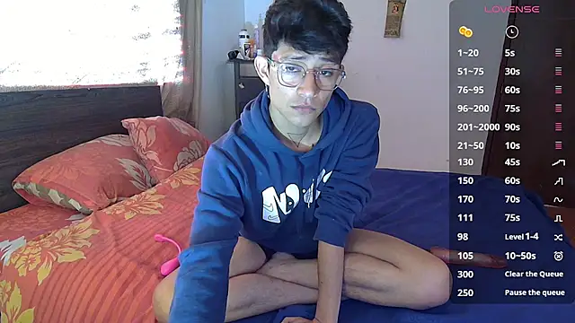 Snapshot of Sweet_c4mer0n chatting on October 9, 2:28 pm Sweet c4mer0n online show from October 9, 2:28 pm