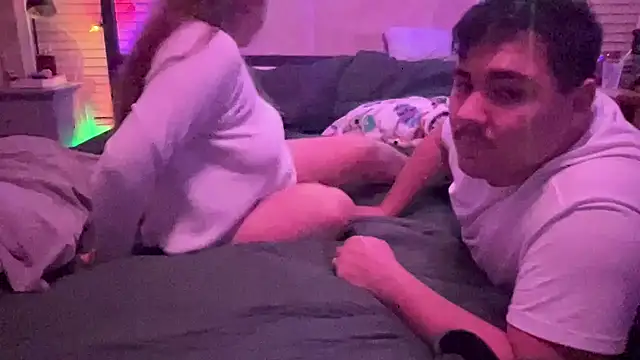 Snapshot of wesandemma chatting on December 18, 1:59 am wesandemma online show from December 18, 1:59 am