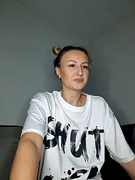 Snapshot of AudreyJoy chatting on January 4, 11:06 pm AudreyJoy online show from January 4, 11:06 pm