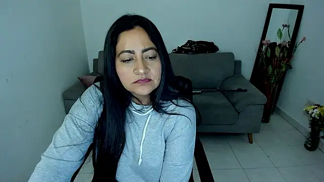 Adele Sweett online show from March 23, 10:37 am