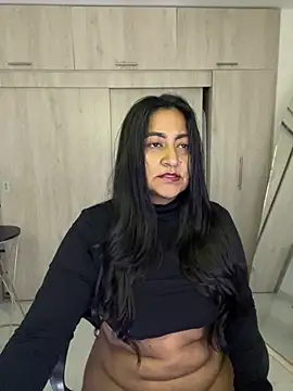 Snapshot of Adele_Sweett chatting on June 22, 10:56 am Adele Sweett online show from June 22, 10:56 am