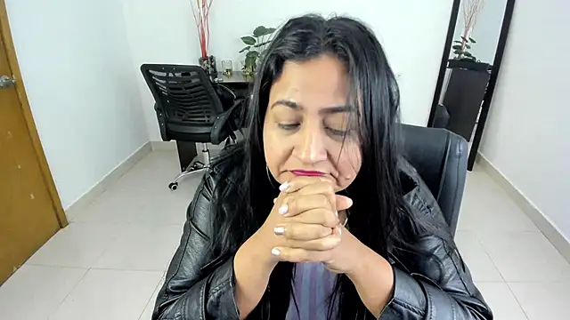 Snapshot of Adele_Sweett chatting on March 12, 1:08 pm Adele Sweett online show from March 12, 1:08 pm