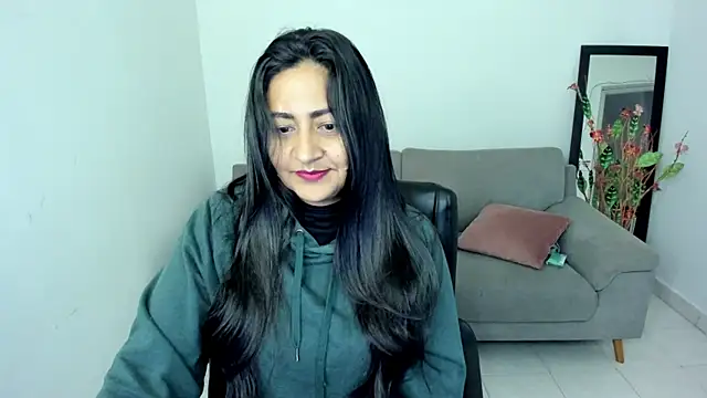 Adele Sweett online show from November 26, 11:10 am