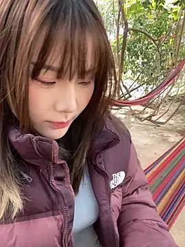 ChuChu1991 online show from February 24, 5:11 am