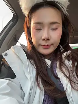 ChuChu1991 online show from December 15, 7:58 am