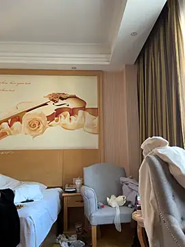 ChuChu1991 online show from January 12, 6:42 am