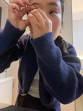 ChuChu1991 online show from March 7, 11:29 am