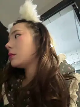 ChuChu1991 online show from December 17, 4:39 am