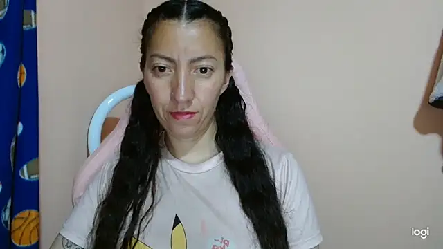 kaybabyhot online show from April 19, 1:23 pm