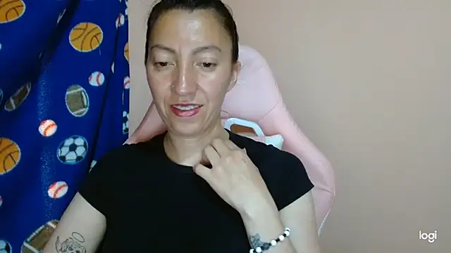 kaybabyhot online show from May 23, 8:52 pm