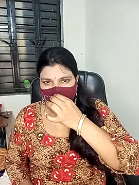 Snapshot of Hot-Angel_ chatting on March 19, 5:39 pm Hot-Angel online show from March 19, 5:39 pm