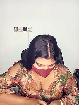 Hot-Angel  online show from November 26, 12:43 am