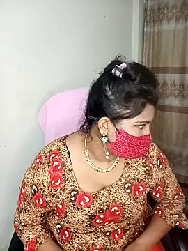 Snapshot of Hot-Angel_ chatting on February 9, 3:22 am Hot-Angel online show from February 9, 3:22 am