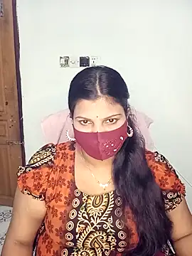 Hot-Angel  online show from October 31, 3:30 pm