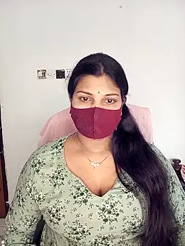 Hot-Angel  online show from November 5, 4:15 am