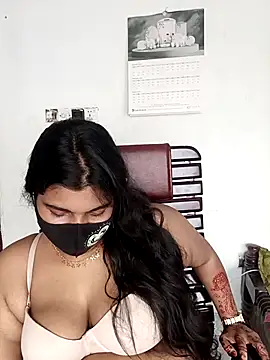 Hot-Angel  online show from April 21, 1:42 am