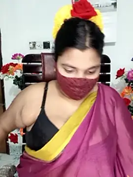 Hot-Angel  online show from February 6, 6:04 pm