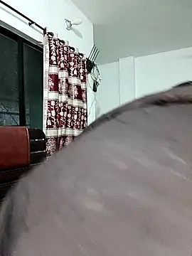 Hot-Angel  online show from April 10, 4:25 pm