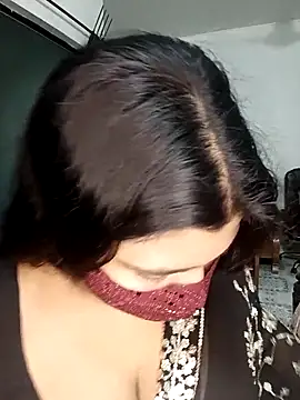 Hot-Angel  online show from March 13, 6:24 pm