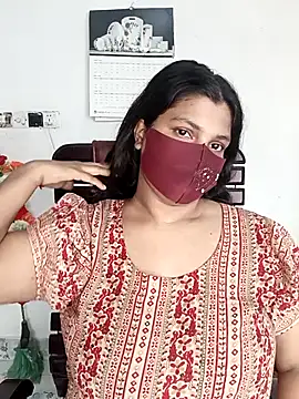 Hot-Angel  online show from May 10, 8:18 am