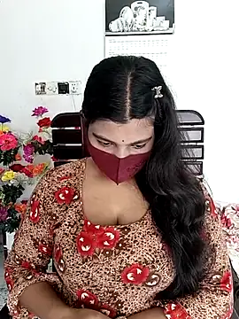 Hot-Angel  online show from May 17, 7:41 am