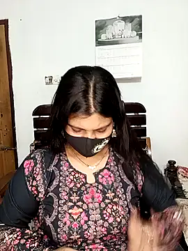 Hot-Angel  online show from April 5, 5:30 pm