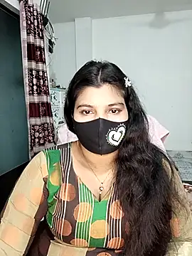 Hot-Angel  online show from January 9, 9:33 pm