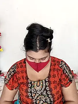 Hot-Angel  online show from February 11, 7:52 am