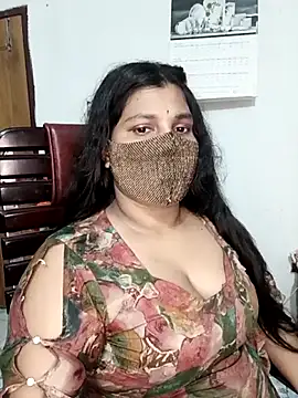 Hot-Angel  online show from May 17, 7:47 pm
