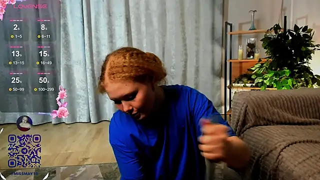 Snapshot of CateDale chatting on February 23, 4:02 pm CateDale online show from February 23, 4:02 pm