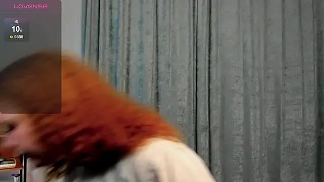 Snapshot of CateDale chatting on March 17, 4:11 pm CateDale online show from March 17, 4:11 pm