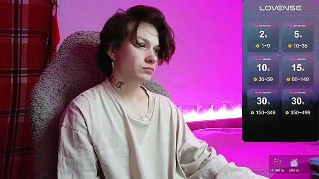 esajukyy online show from October 23, 5:22 pm