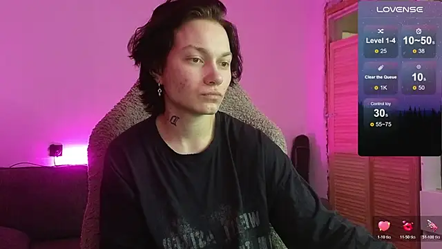 esajukyy online show from January 9, 2:35 pm