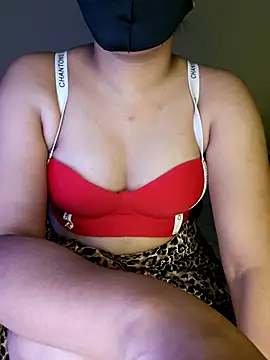 Snapshot of Olivia3 chatting on November 2, 1:49 pm Olivia3 online show from November 2, 1:49 pm