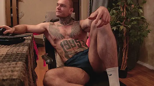 Snapshot of bulatov_xx chatting on November 2, 11:54 pm bulatov xx online show from November 2, 11:54 pm