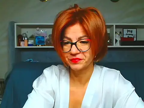 Snapshot of Natali3855 chatting on October 22, 2:33 am Natali3855 online show from October 22, 2:33 am