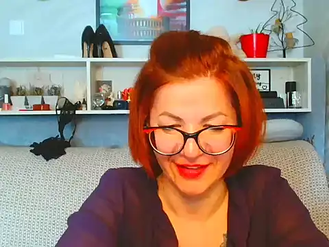 Natali3855 online show from April 11, 7:45 am