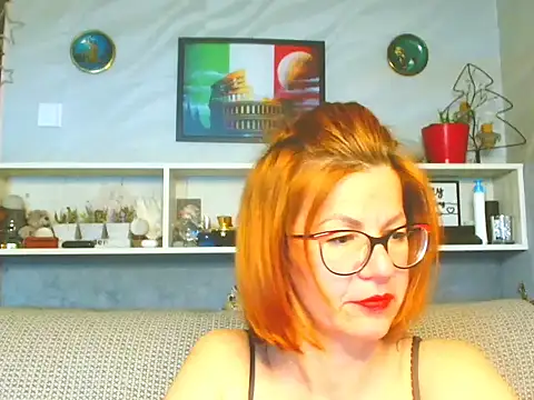 Snapshot of Natali3855 chatting on June 7, 5:56 am Natali3855 online show from June 7, 5:56 am