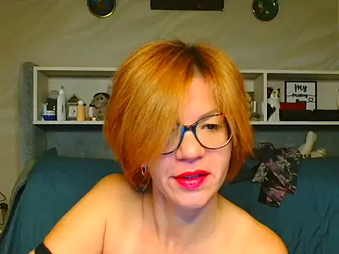 Snapshot of Natali3855 chatting on October 17, 3:54 am Natali3855 online show from October 17, 3:54 am