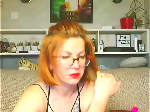 Snapshot of Natali3855 chatting on June 6, 5:51 pm Natali3855 online show from June 6, 5:51 pm